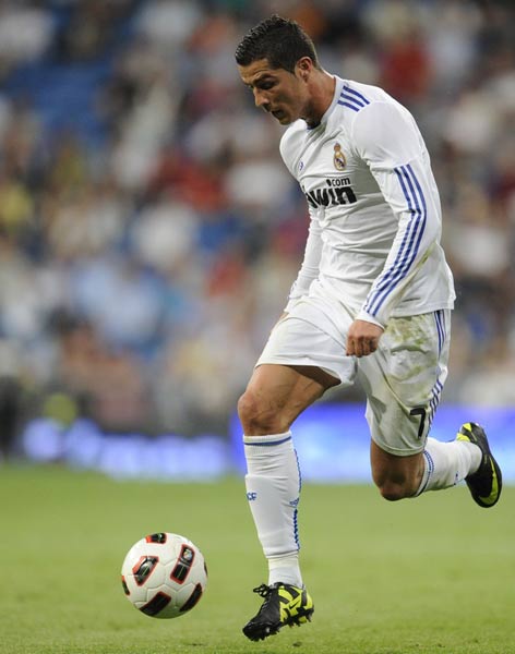 更是因为他 更是因为他